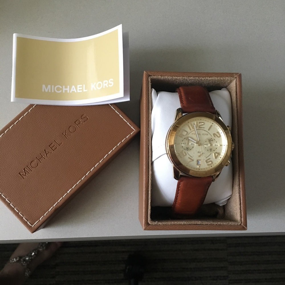 Michael Kors Watch Gold Face/Brown Leather Strap