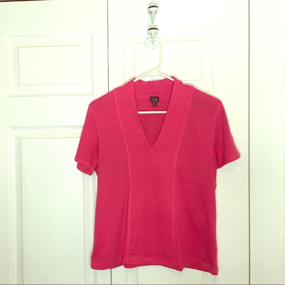 Raffaella pink blouse with V neck