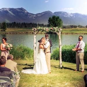 Meet your Posher, Hayley