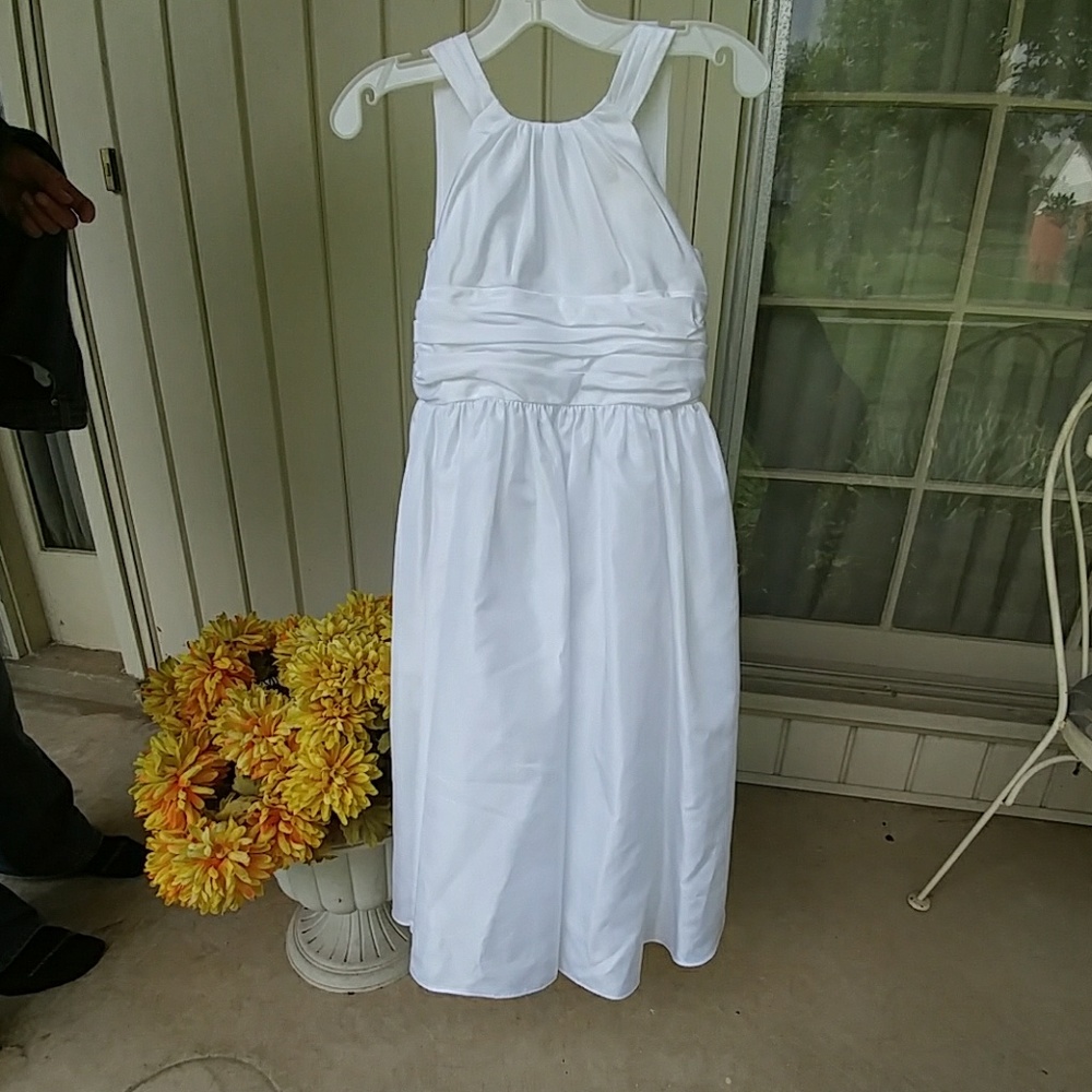 New white satin formal Girls dress sz 6