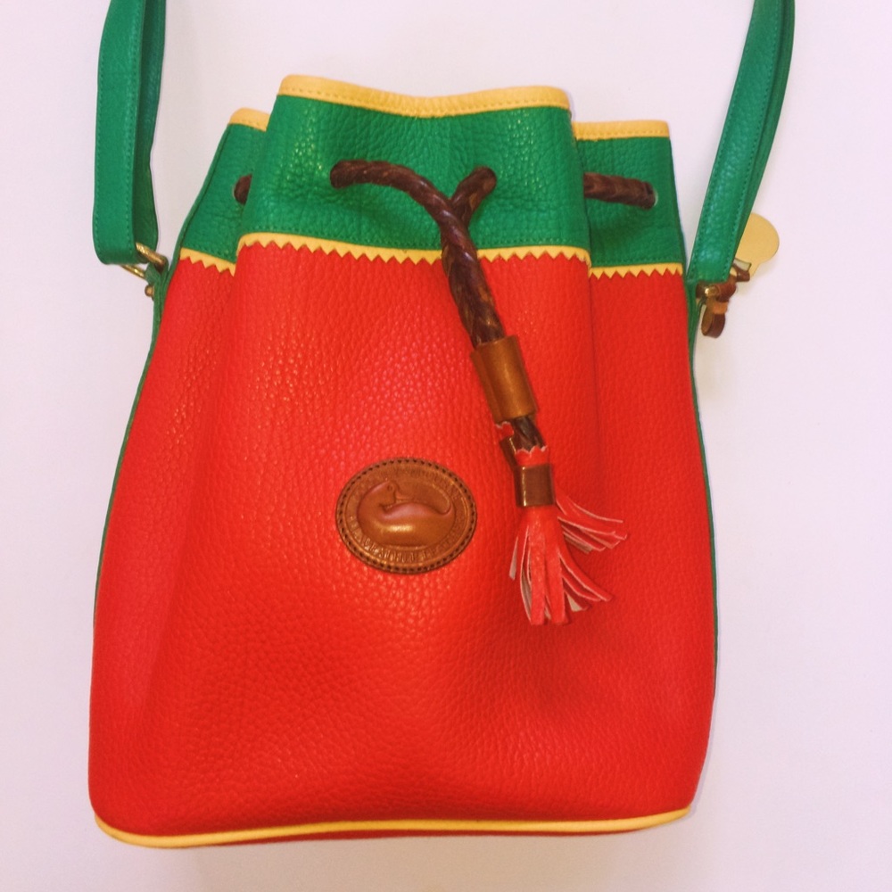 Dooney & Bourke Red Drawstring Bucket Tote ⭐️