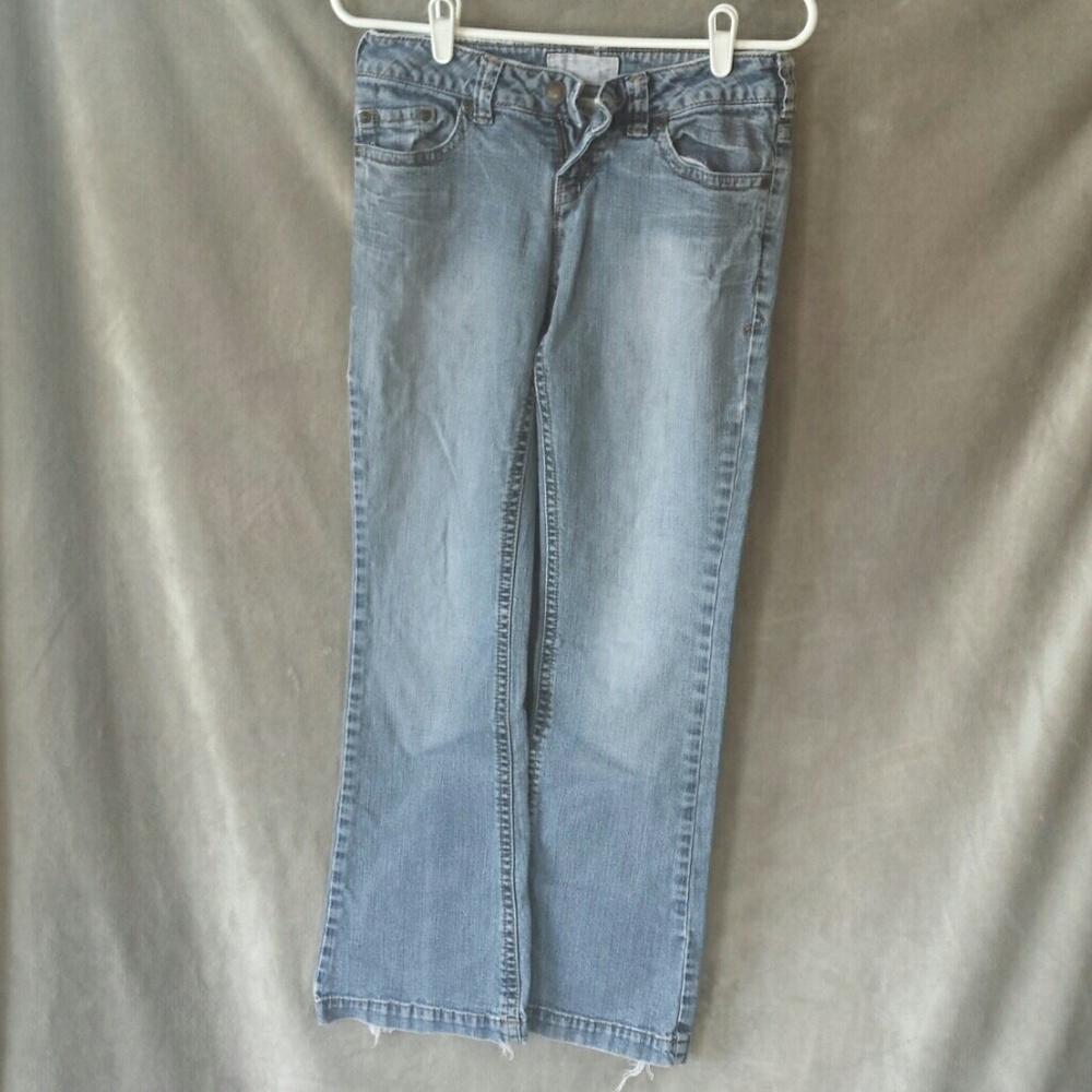 Maurices jeans size 1/2 short