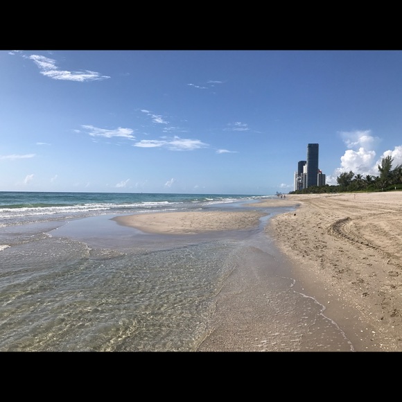 Help me get to 250K followers. I'll help you 2! - Picture 4 of 6