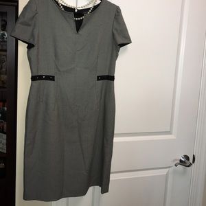 TAHARI Arthur S Levine polyester dress