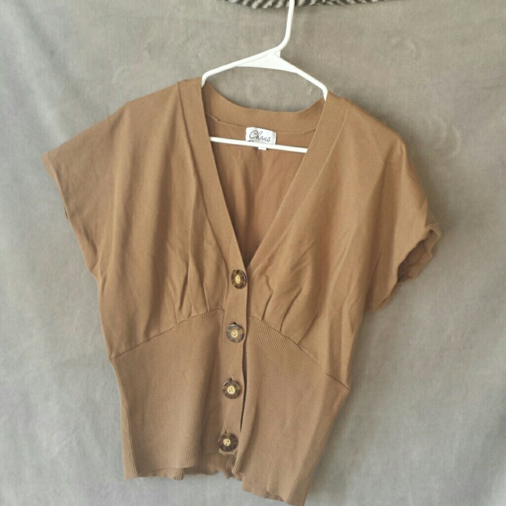 Chaus sweater size L