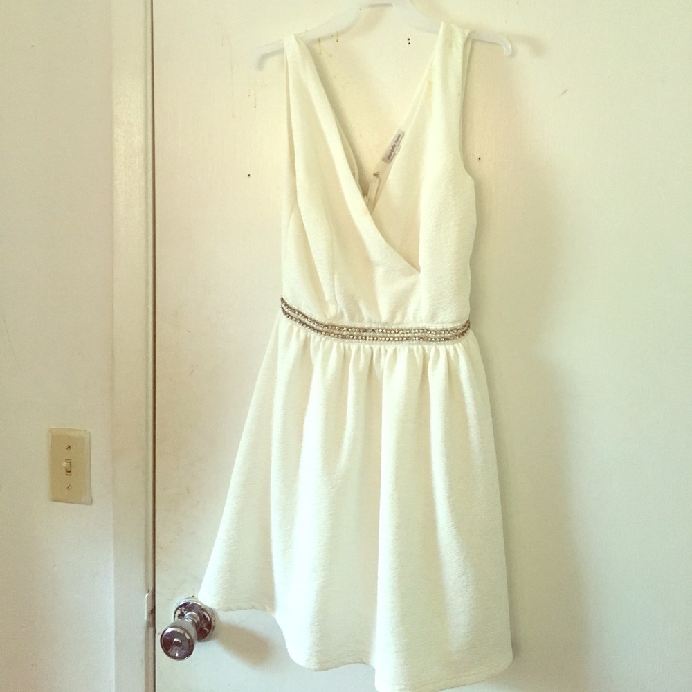 White baby doll dress