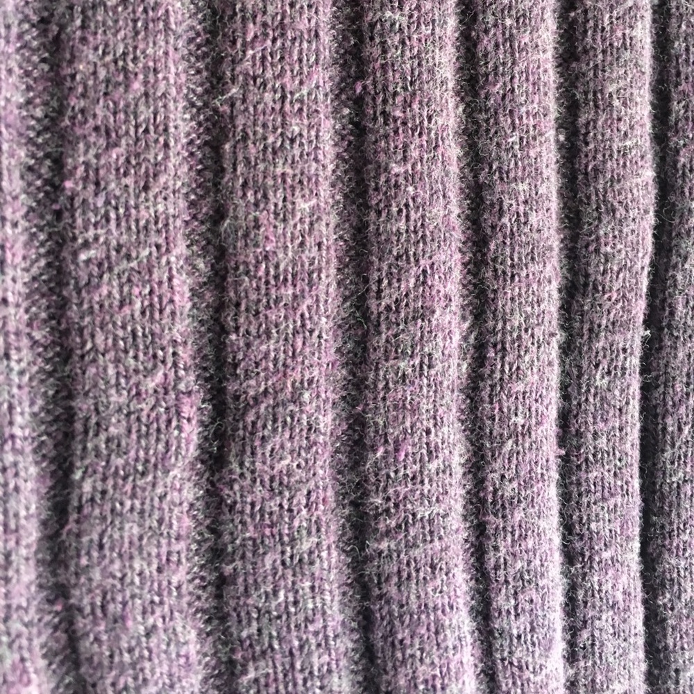 Eddie Bauer Large lightweight sweater. - Picture 3 of 3