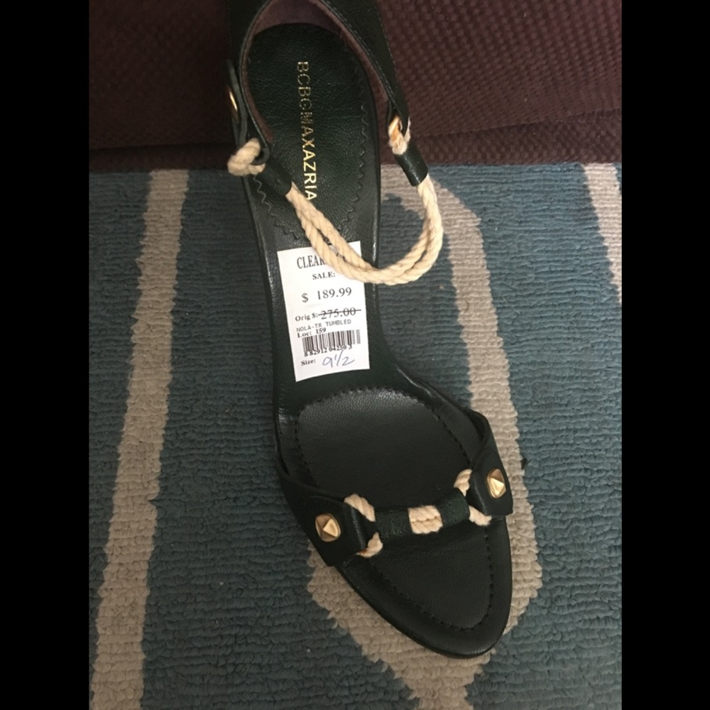 (Sold) Brand New BCBG Maxazria Sandals 9.5B