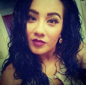 Meet your Posher, Viridiana