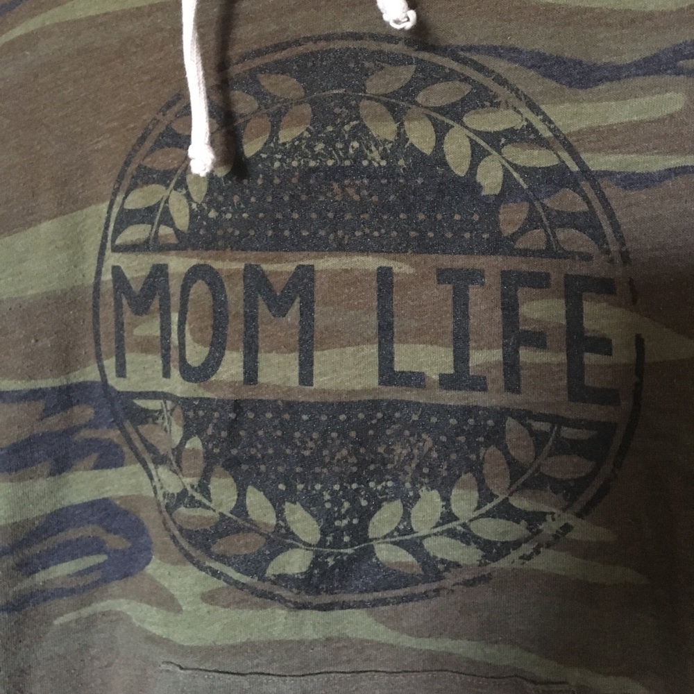 Slyfox thread mom sweater