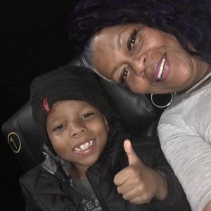 Meet your Posher, Esther