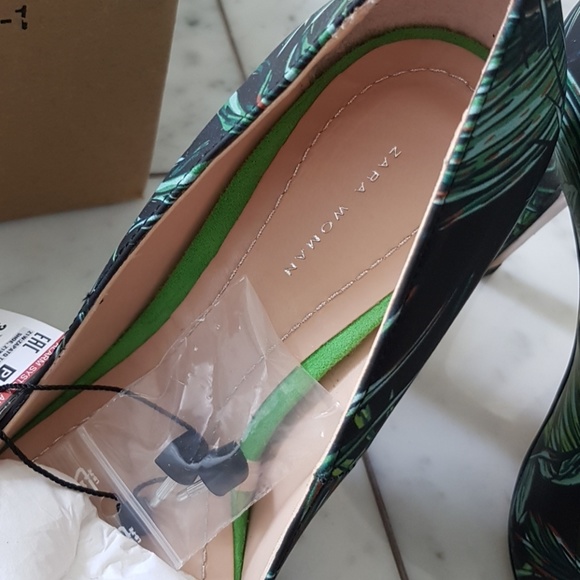 Zara Leather Tropical Pineapple Palm Heels - Picture 5 of 8