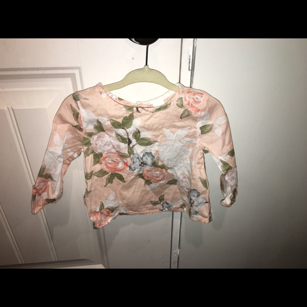 Old Navy top