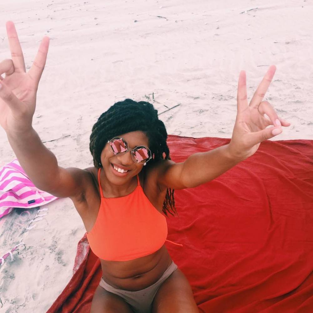 Meet your Posher, Taylr