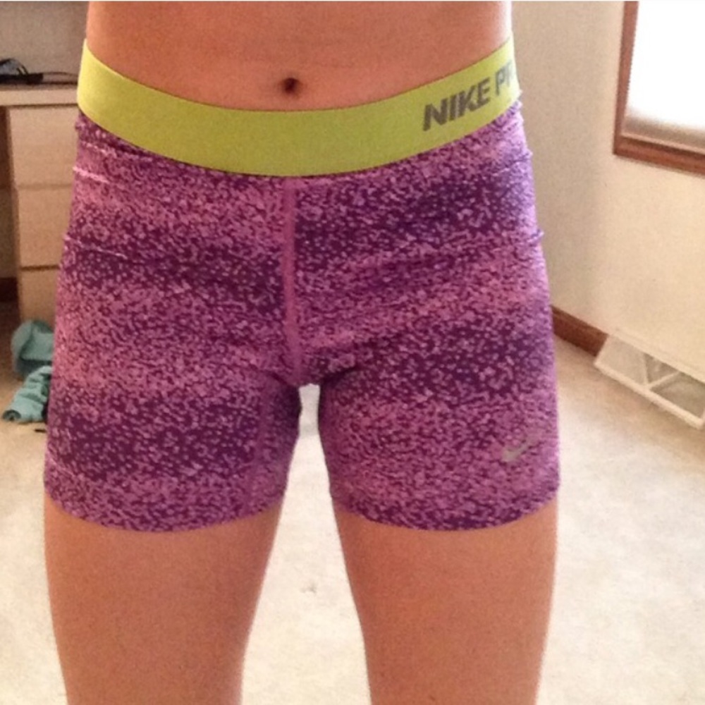 Nike pro digital spandex XS