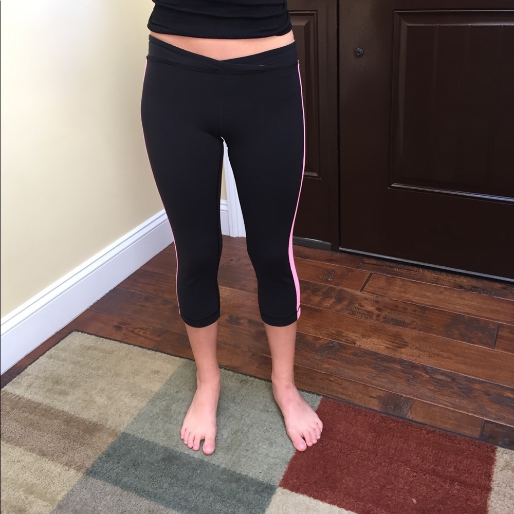 Lululemon new adorable crop track leggings