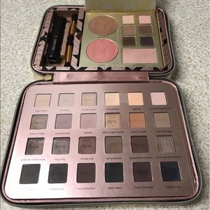 Tarte palette- light of the party collectors case
