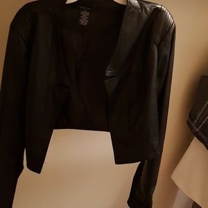 Crop leather jacket