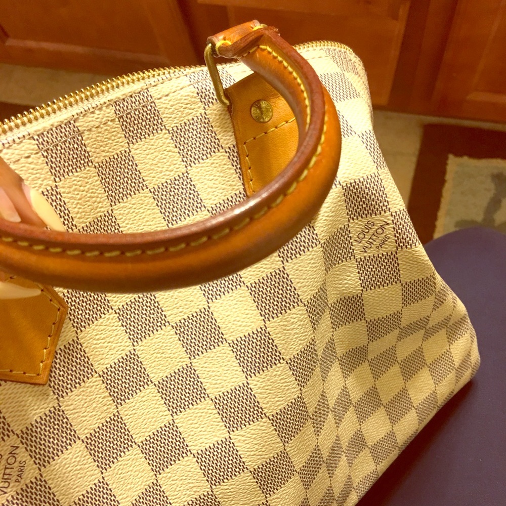 Louis Vuttion speedy 30