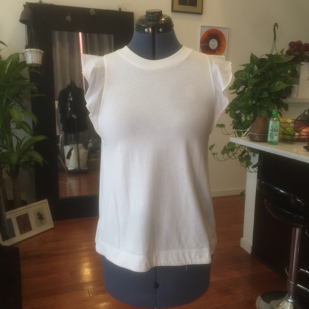Aritzia ruffle top