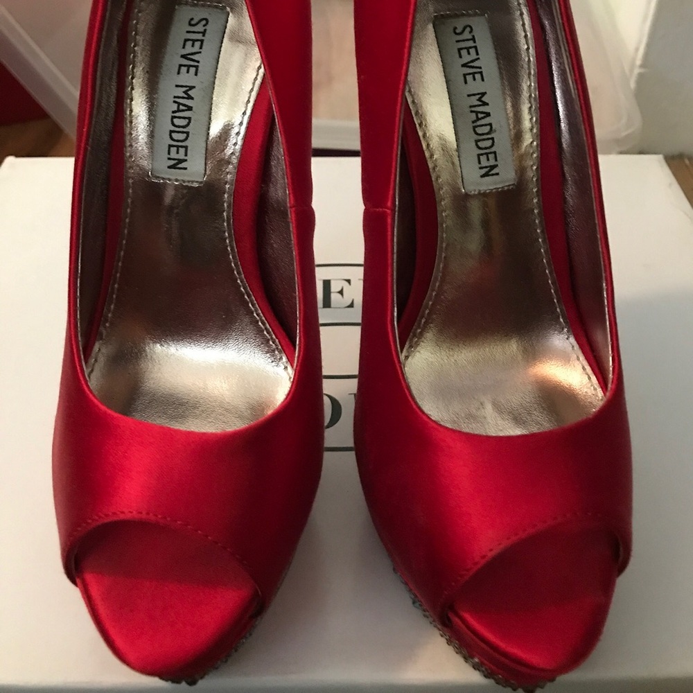 Steve Madden red satin pumps with rhinestone studs