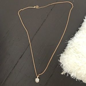 Kendra Scott necklace