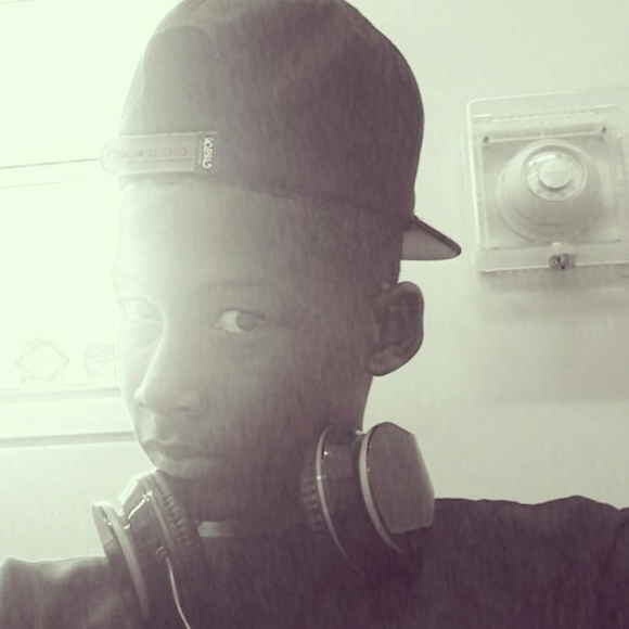 Meet your Posher, Ja'donn - Picture 1 of 1