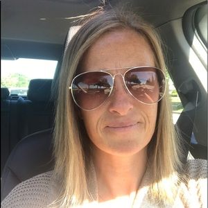 Meet your Posher, Stacey