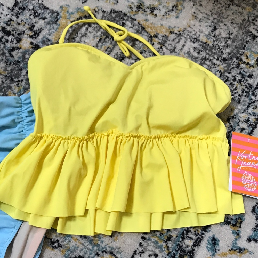 Kortni Jeani sweetheart peplum swim top