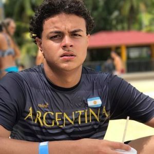 Meet your Posher, Roberto