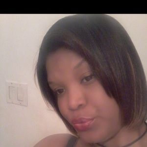 Meet your Posher, Roseline