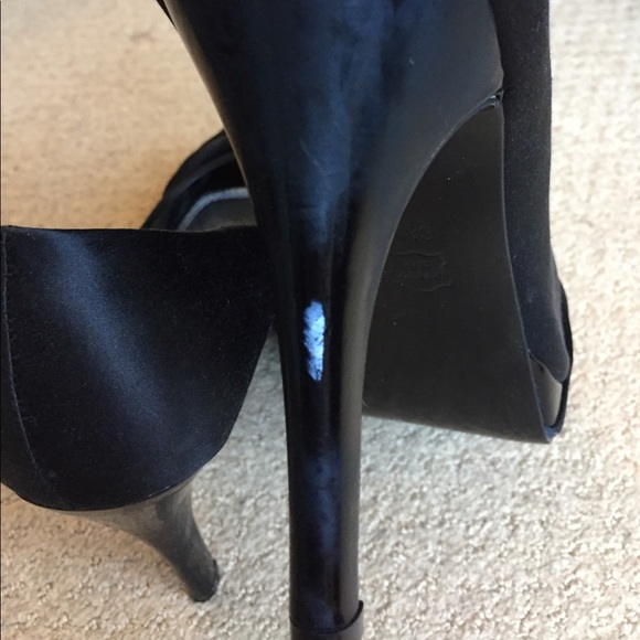 Black satin peep toe platform heels - Picture 6 of 8