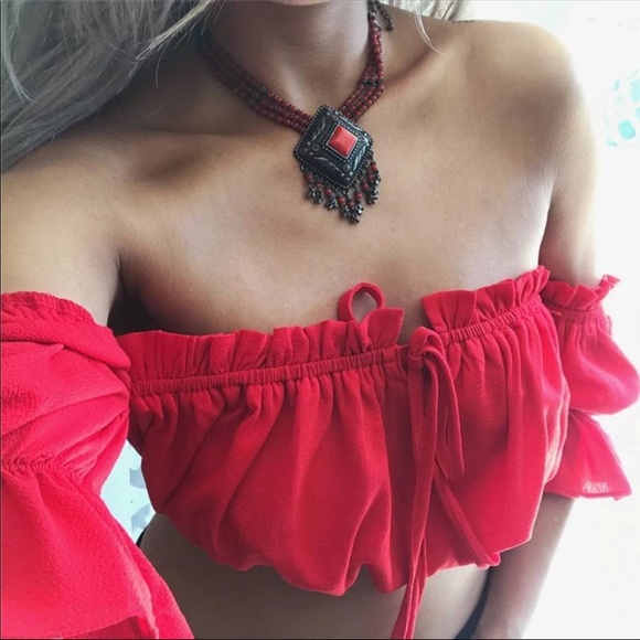 ❤️ cute crop bardot/ off shoulder top ❤️ - Picture 2 of 3