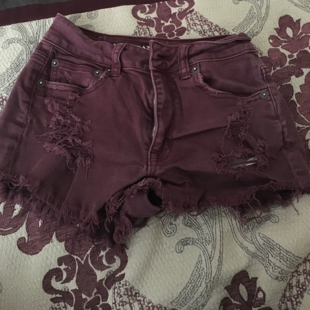 AE maroon jean shorts 00