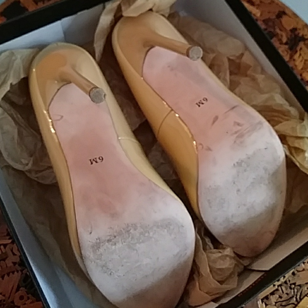 Maiden Lane Basic Pump - image 5