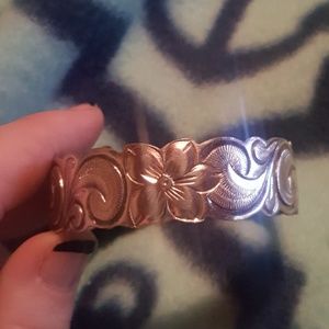 Hawaiian heirloom bangle