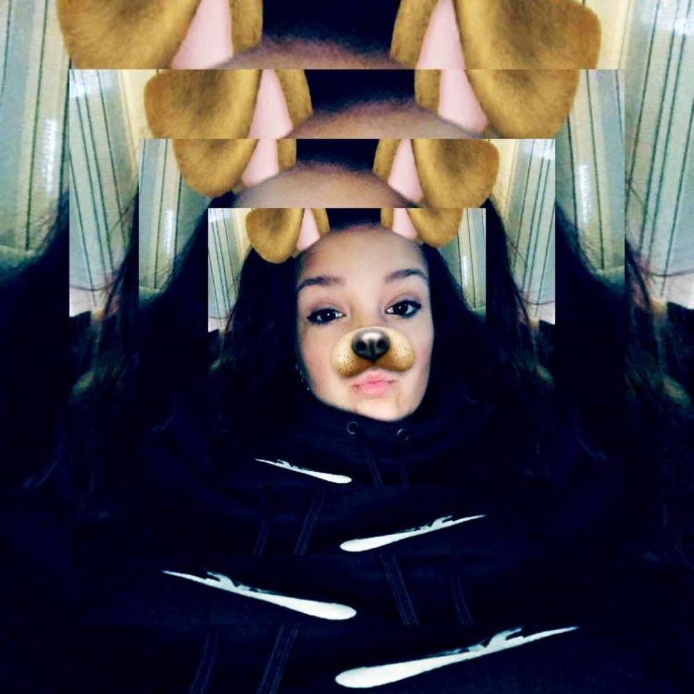 Meet your Posher, Dakota