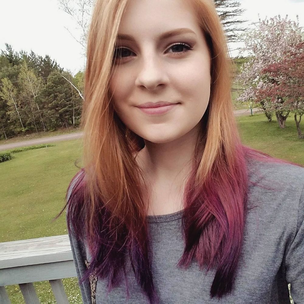 Meet your Posher, Olivia
