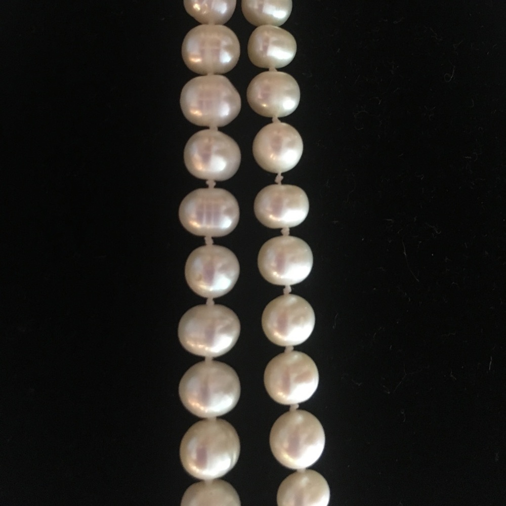 82" AUTHENTIC Natural pearls