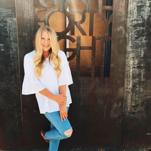 Meet your Posher, Kendra