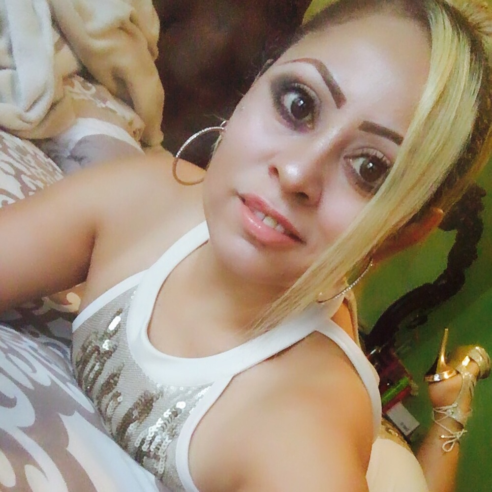 Meet your Posher, Mirma