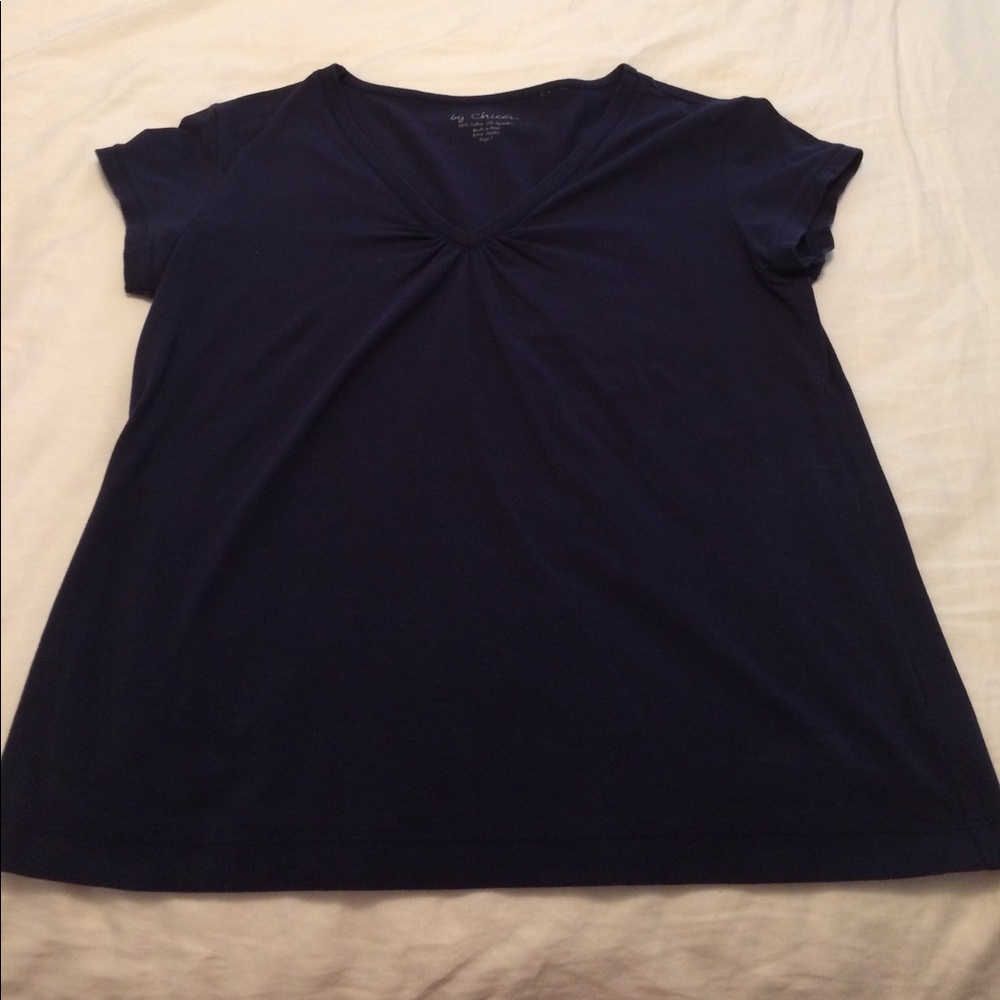 Chico's navy blue v-neck short sleeved tee