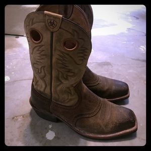 Ariat boots size 12 great condition