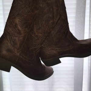 Rampage cowgirl boots!