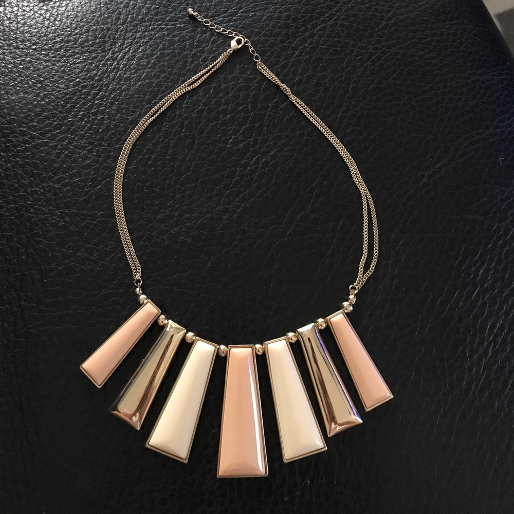 Pink and Gold necklace from forever 21