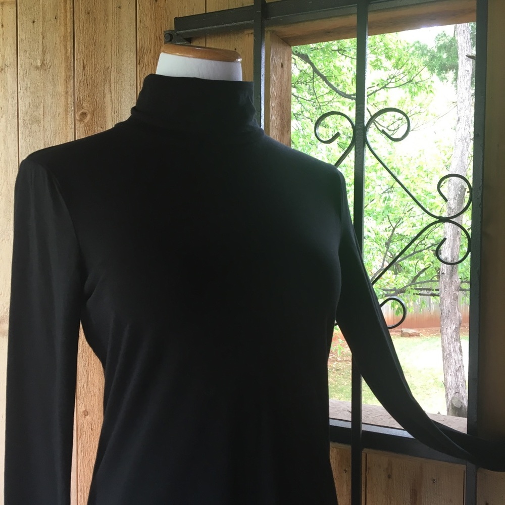 Anne Klein Black long-sleeve turtleneck