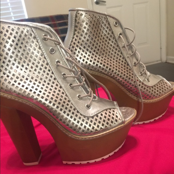 Shoes - New silver platforms