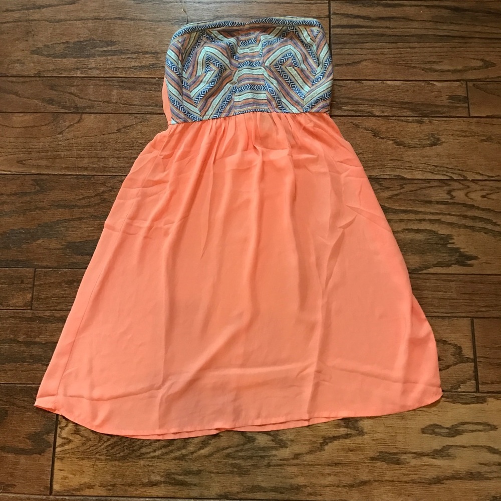 NWT strapless peach dress with tribal top