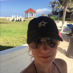 Meet your Posher, Selina