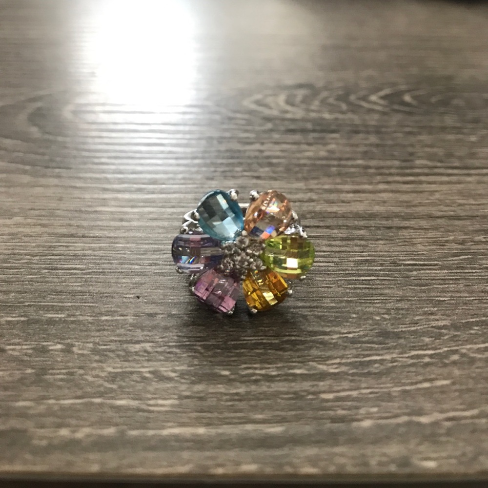 Rainbow flower crystal ring